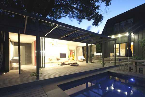 Необычный South Yarra Pool House